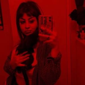 Meet your Posher, Abby